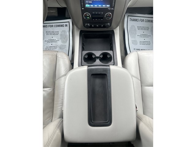Used 2013 Chevrolet Tahoe LT AWD/4WD image 22