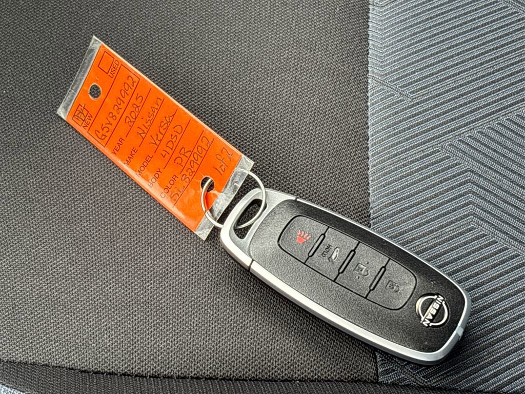 Certified 2025 Nissan Versa SV image 31