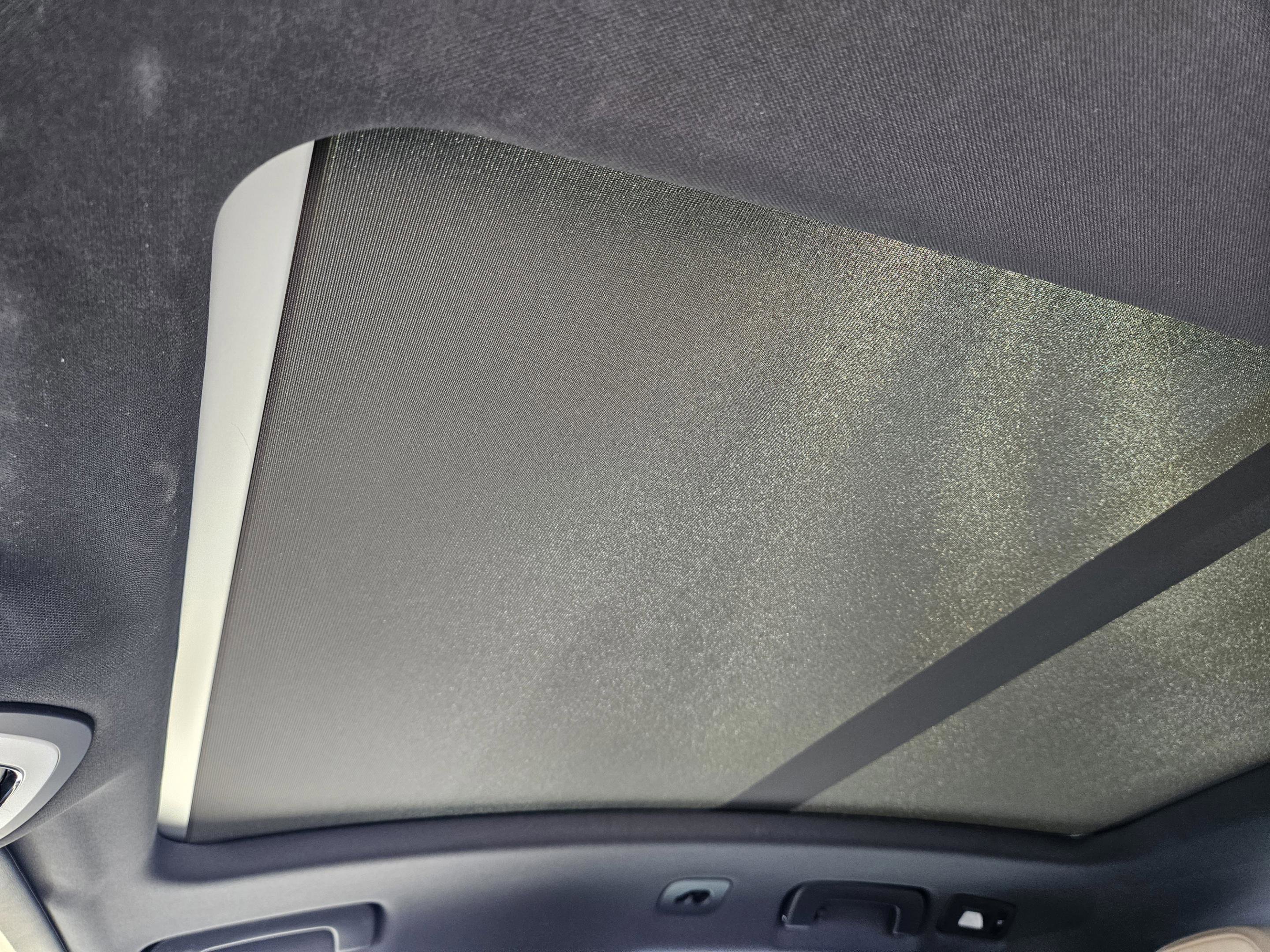 Certified 2023 Porsche Macan Turbo image 29