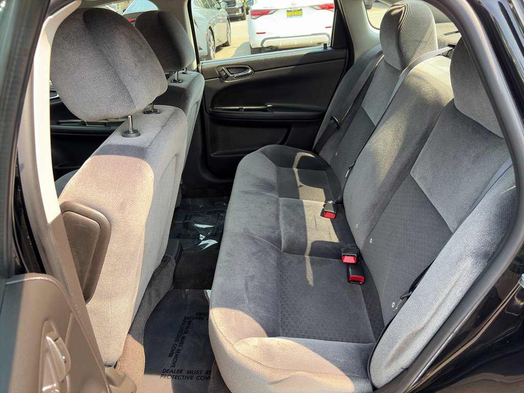 Used 2016 Chevrolet Impala Limited LS FWD image 15
