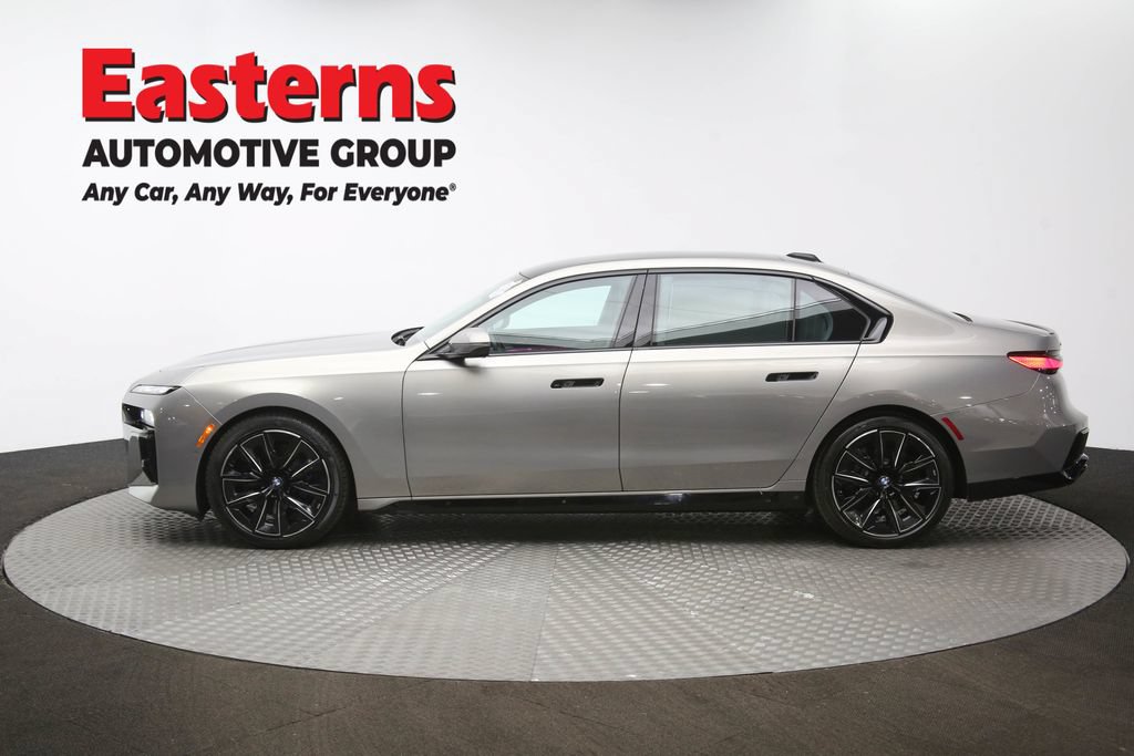 Used 2023 BMW 760i xDrive w/ Executive Package AWD/4WD image 64