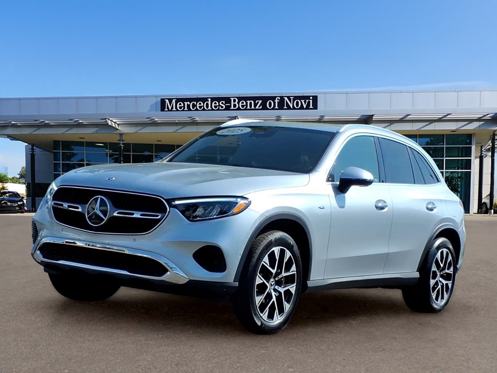 Certified 2025 Mercedes-Benz GLC 350e 4MATIC image 1