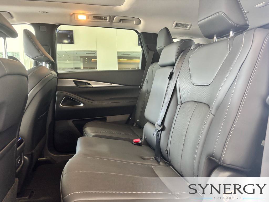 New 2027 INFINITI QX60 Luxe w/ Cargo Package FWD image 21
