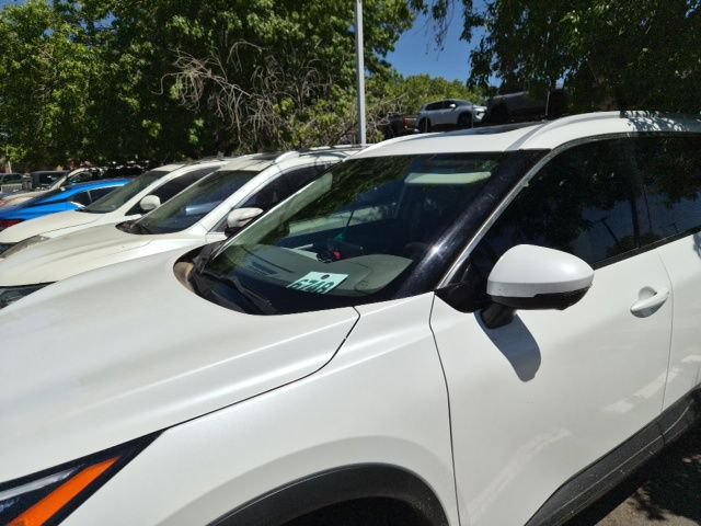 Certified 2024 Nissan Rogue SL w/ SL Premium Package AWD/4WD image 24