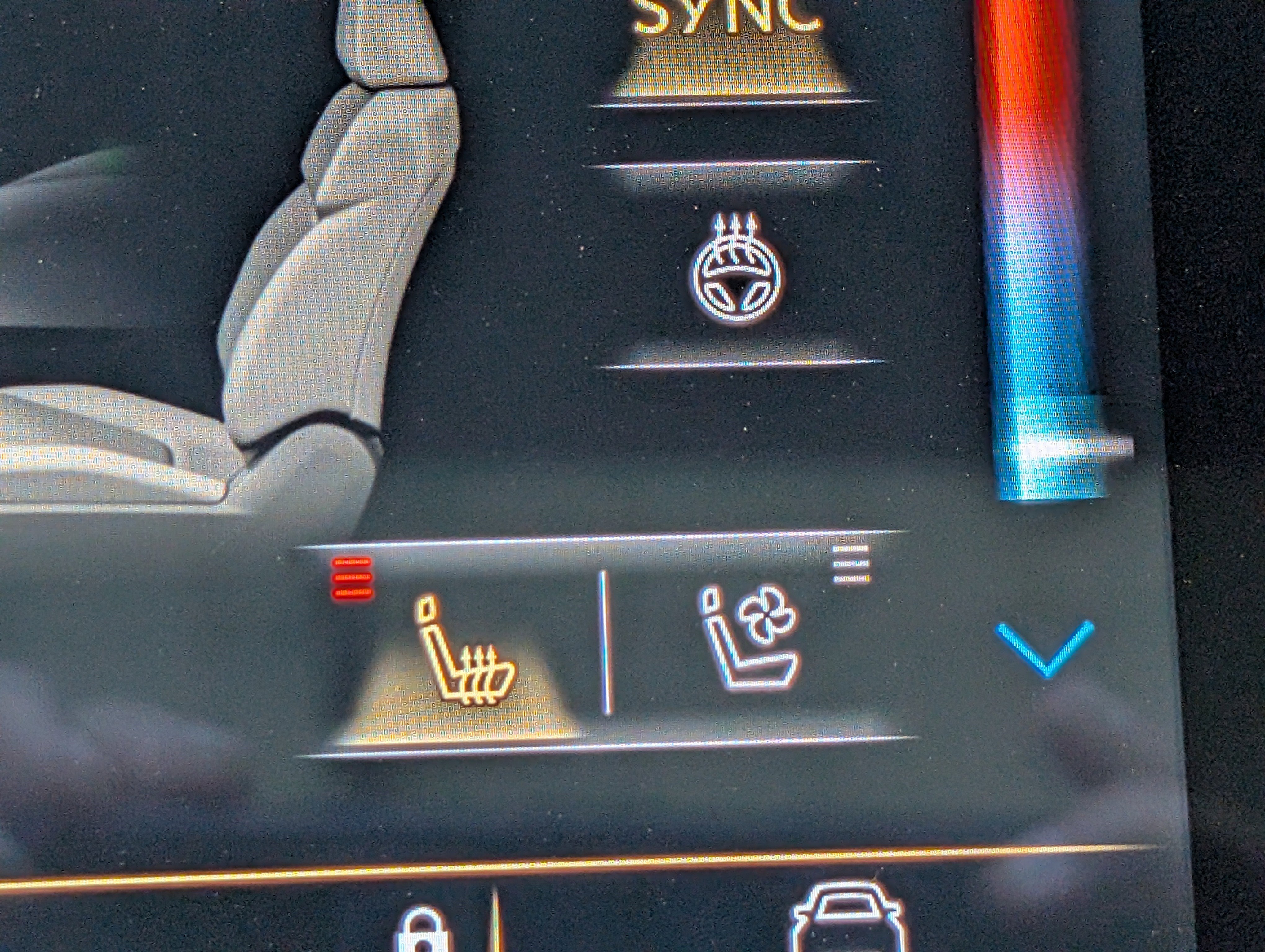 Used 2025 INFINITI QX80 Sensory image 34