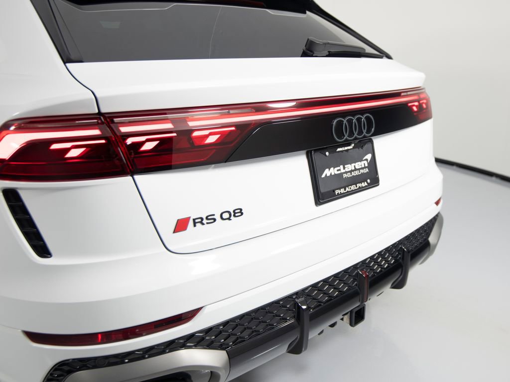 Used 2025 Audi RS Q8 performance AWD/4WD image 37