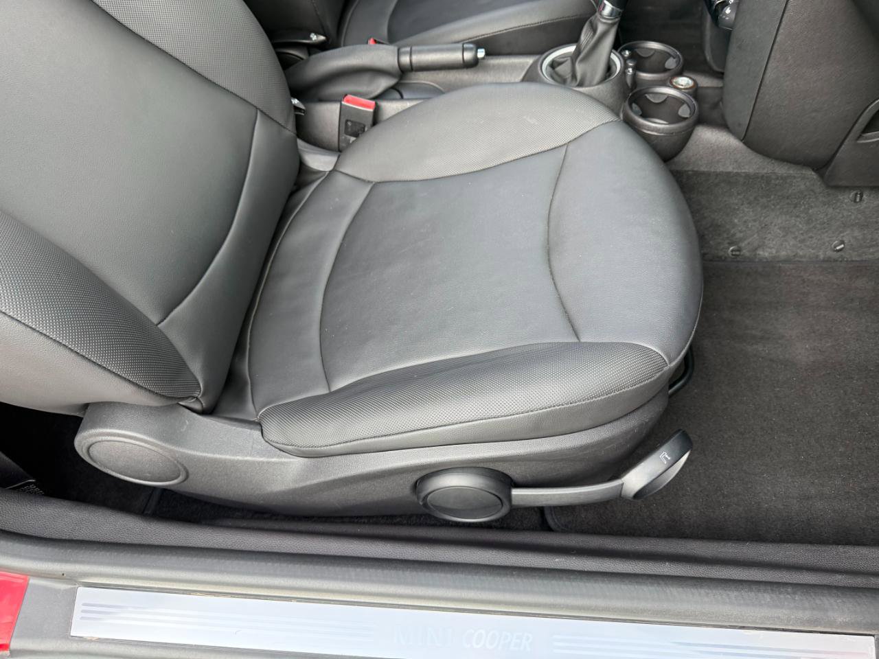 Used 2013 MINI Cooper Hardtop FWD image 16