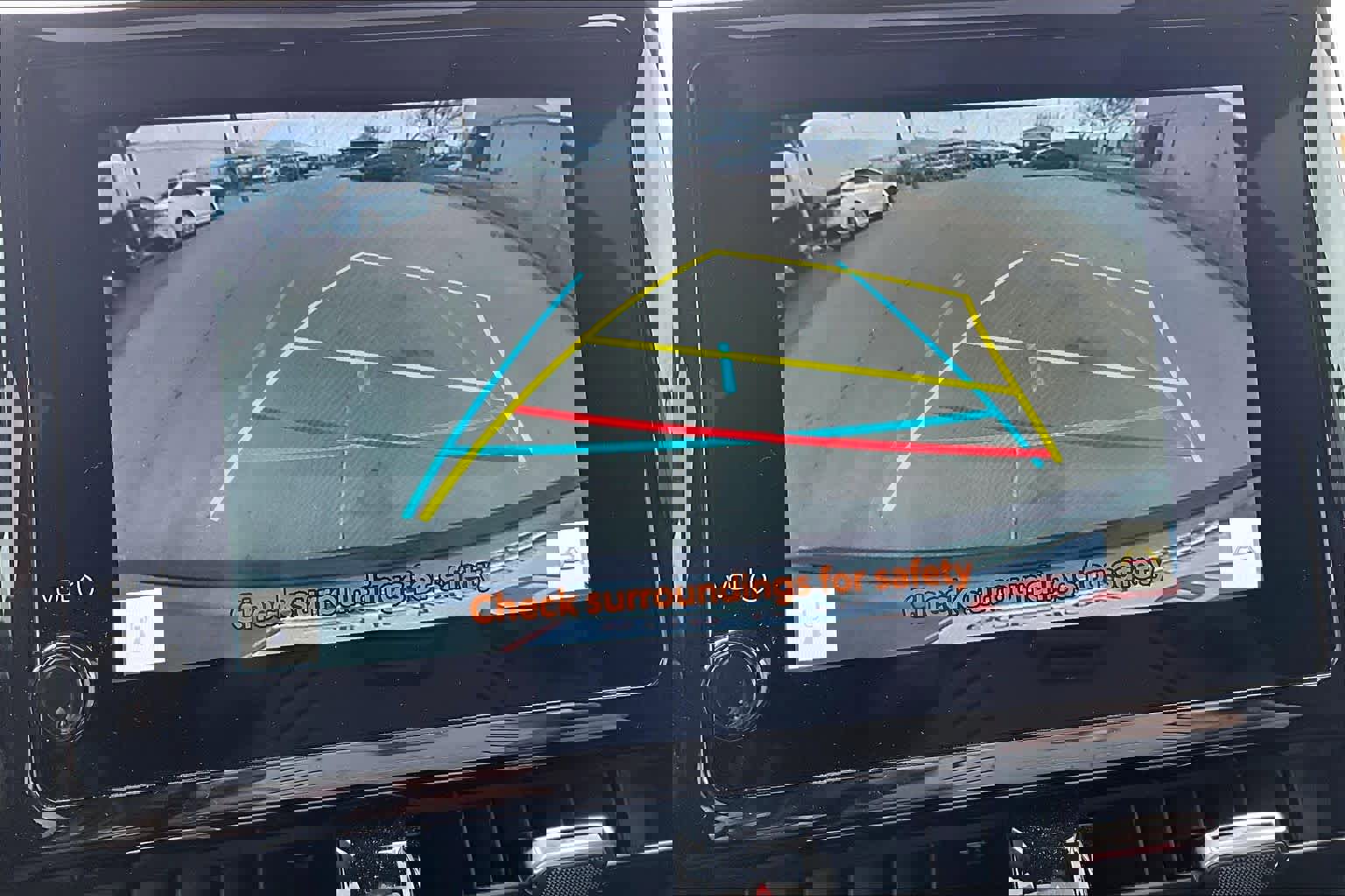 Used 2025 Toyota Corolla Cross XLE w/ Convenience Package image 24