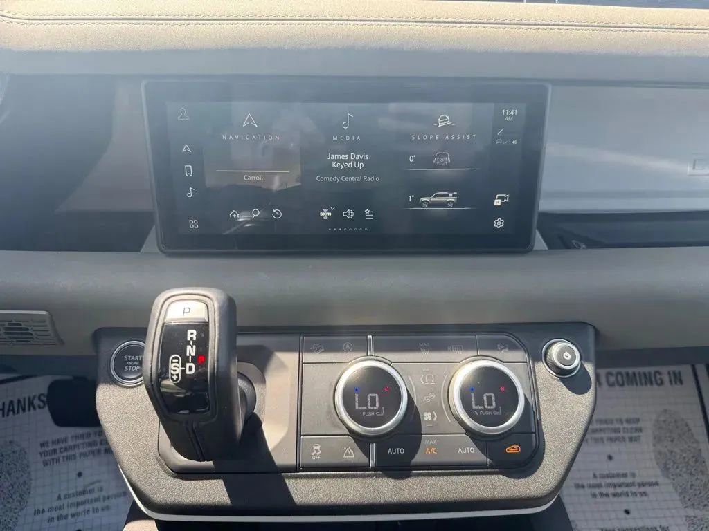 Used 2023 Land Rover Defender 110 S AWD/4WD image 27