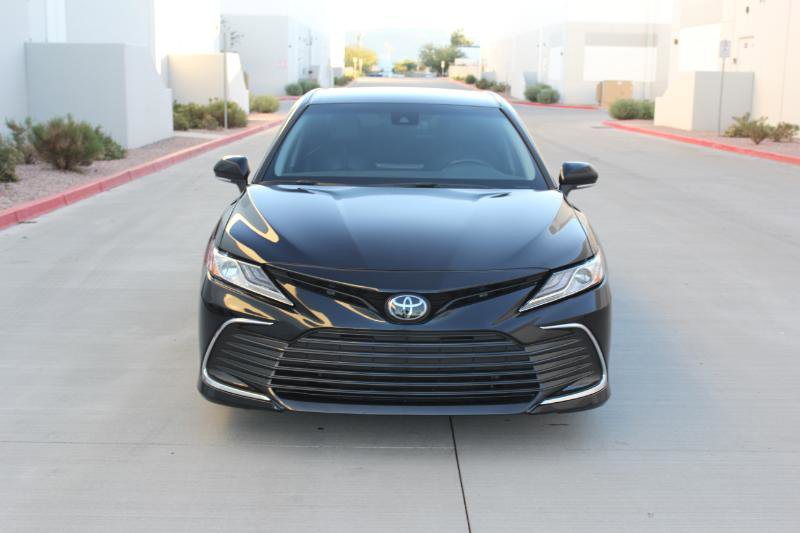 Used 2023 Toyota Camry XLE image 2