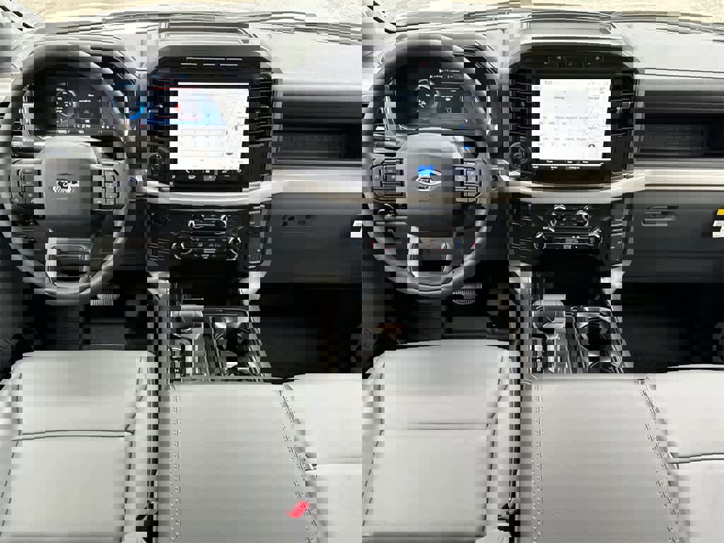 New 2023 Ford F150 Lightning Pro w/ Tow Technology Package image 17