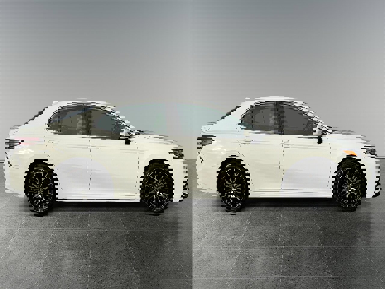 Used 2021 Toyota Camry SE image 7