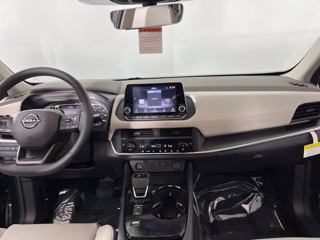 New 2026 Nissan Rogue Dark Armor FWD image 39