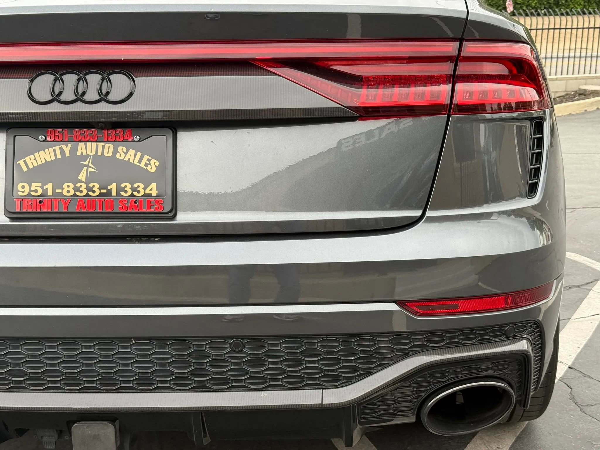 Used 2020 Audi RS Q8 w/ Carbon Optic Package image 10