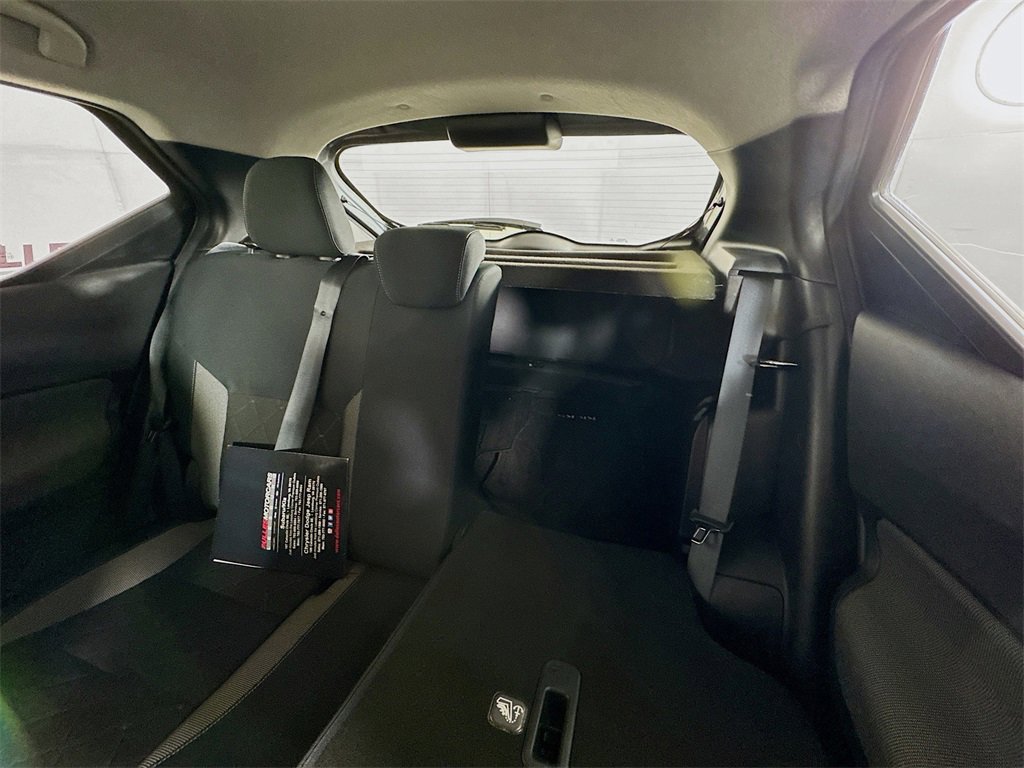 Used 2018 Nissan Kicks SV image 21