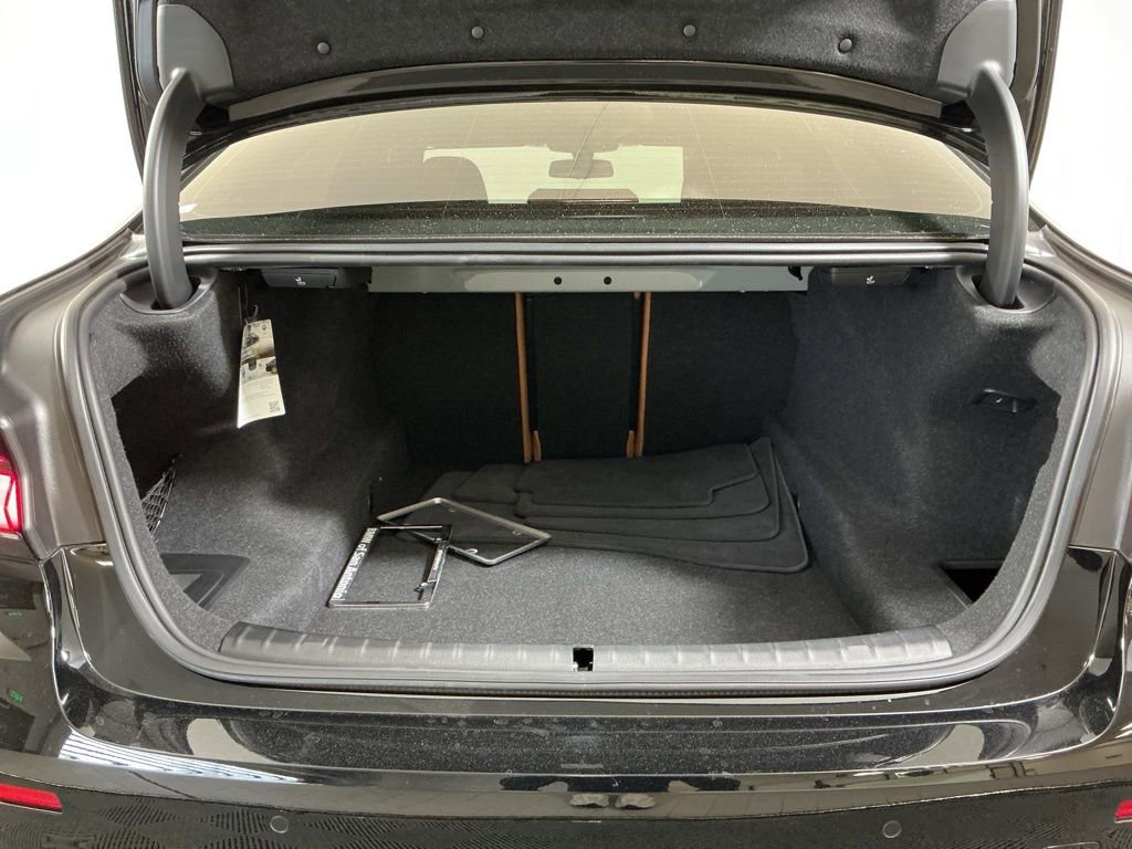Certified 2023 BMW 540i w/ Premium Package RWD image 29