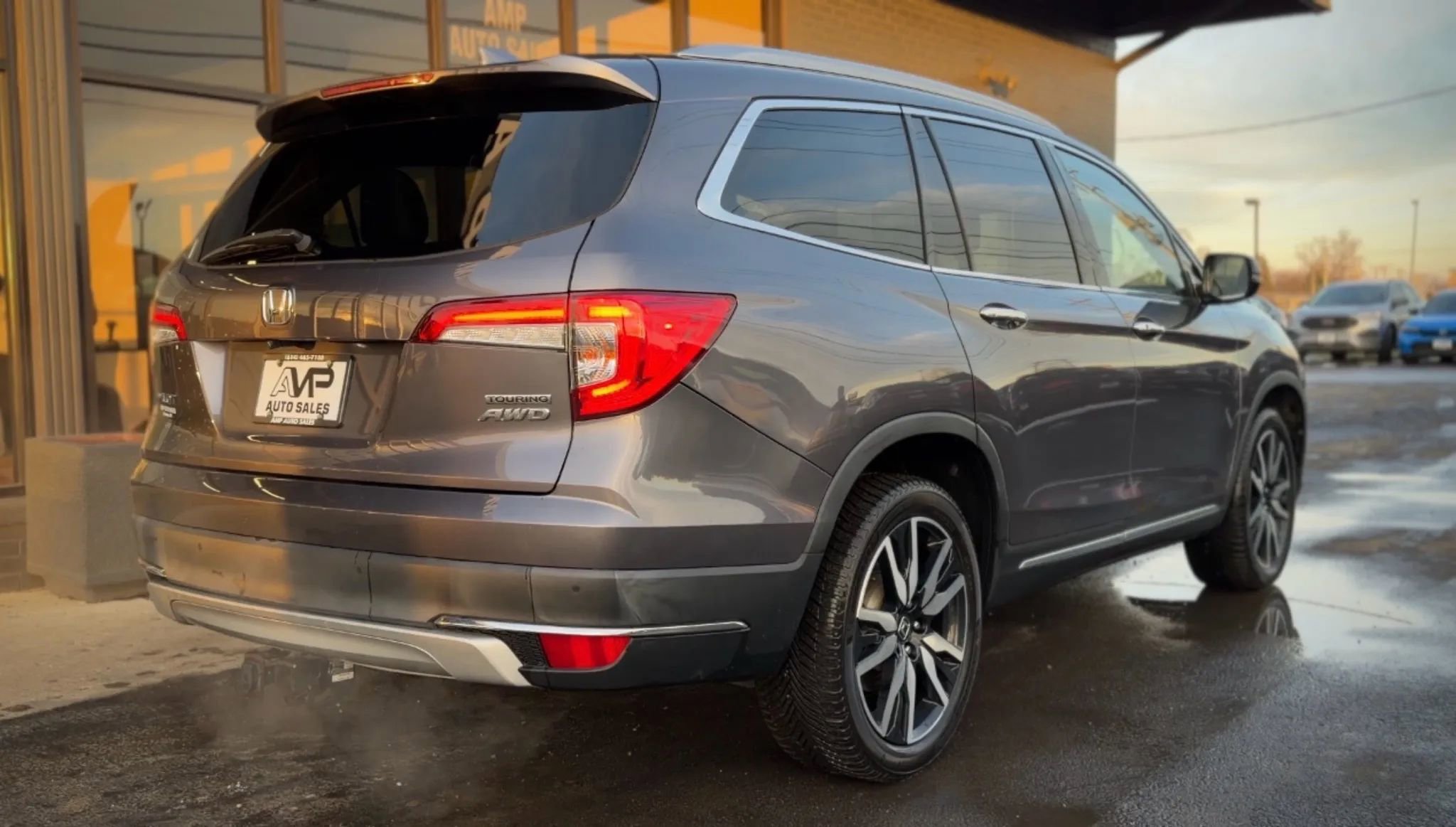 Used 2021 Honda Pilot Touring image 3
