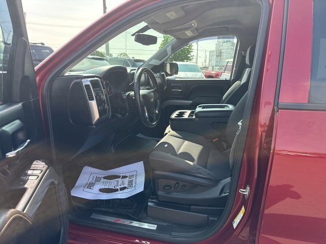 Used 2018 Chevrolet Silverado 1500 LT w/ All Star Edition image 9