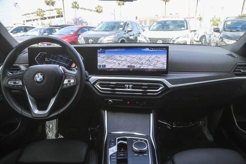 Used 2024 BMW 330i Sedan w/ Convenience Package RWD image 12