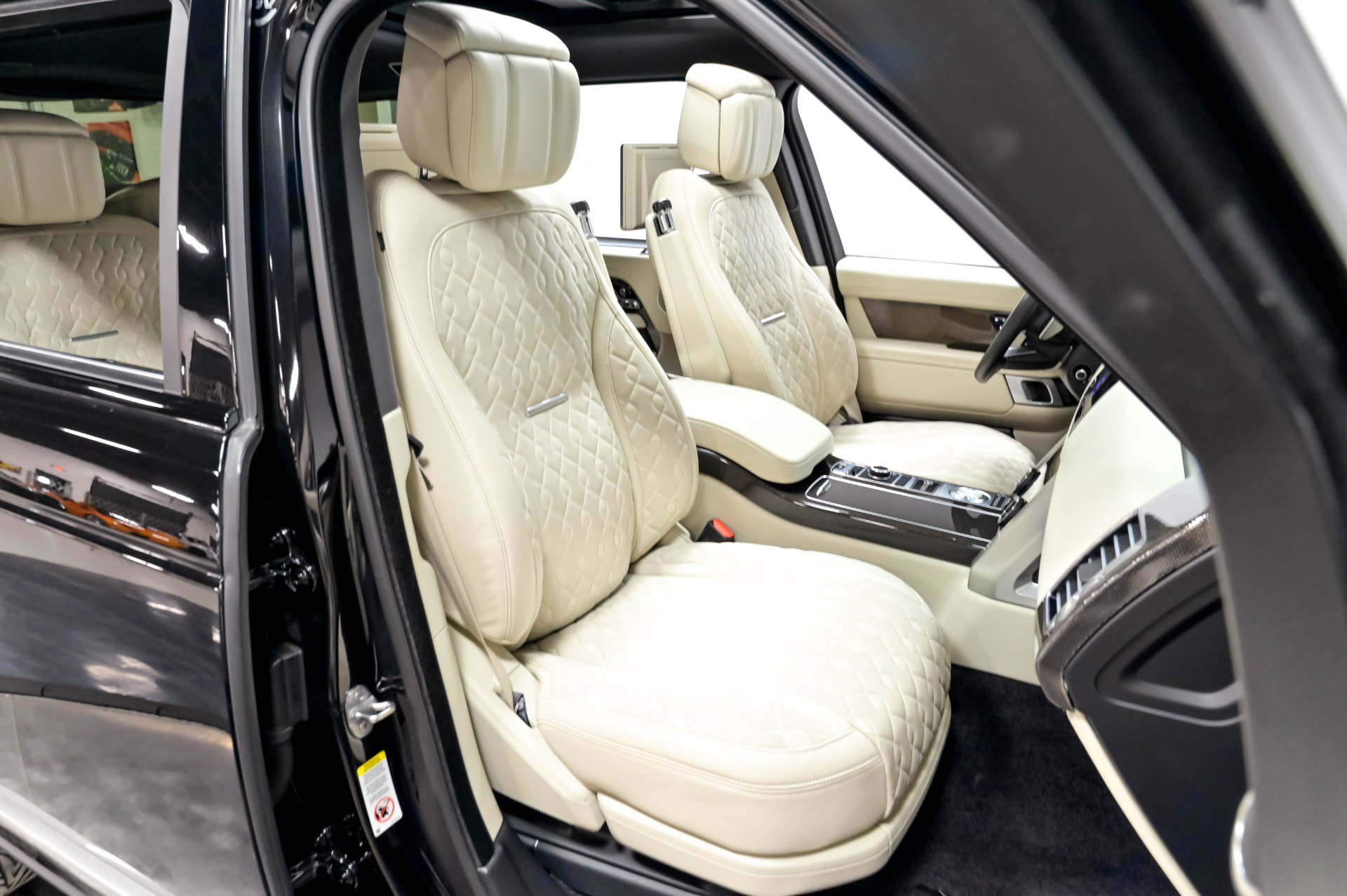 Used 2022 Land Rover Range Rover SV Autobiography Dynamic AWD/4WD image 25