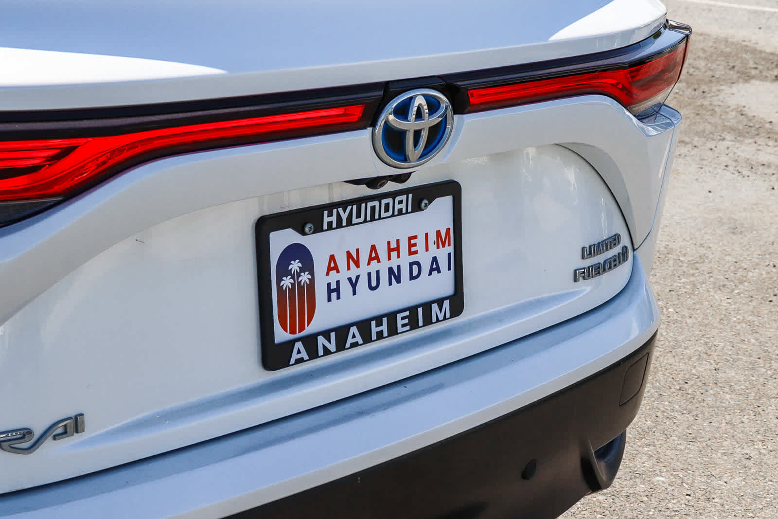 Used 2021 Toyota Mirai RWD image 12