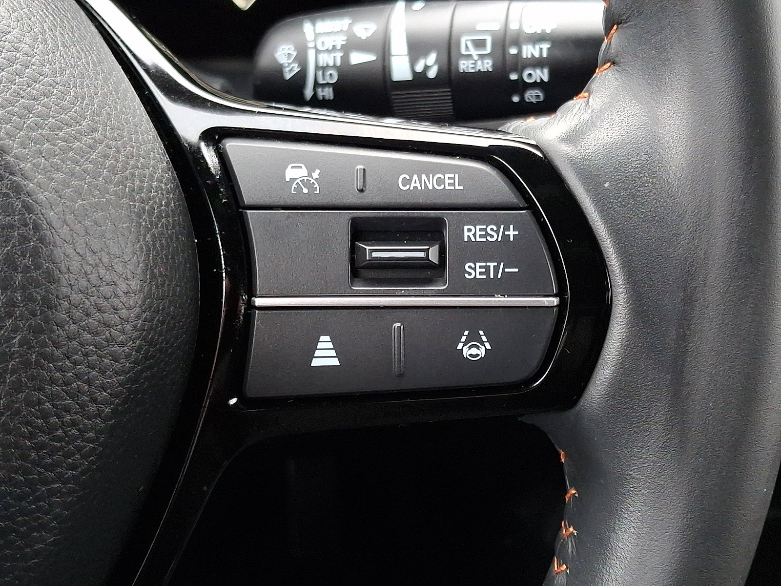 Used 2024 Honda HR-V Sport image 21