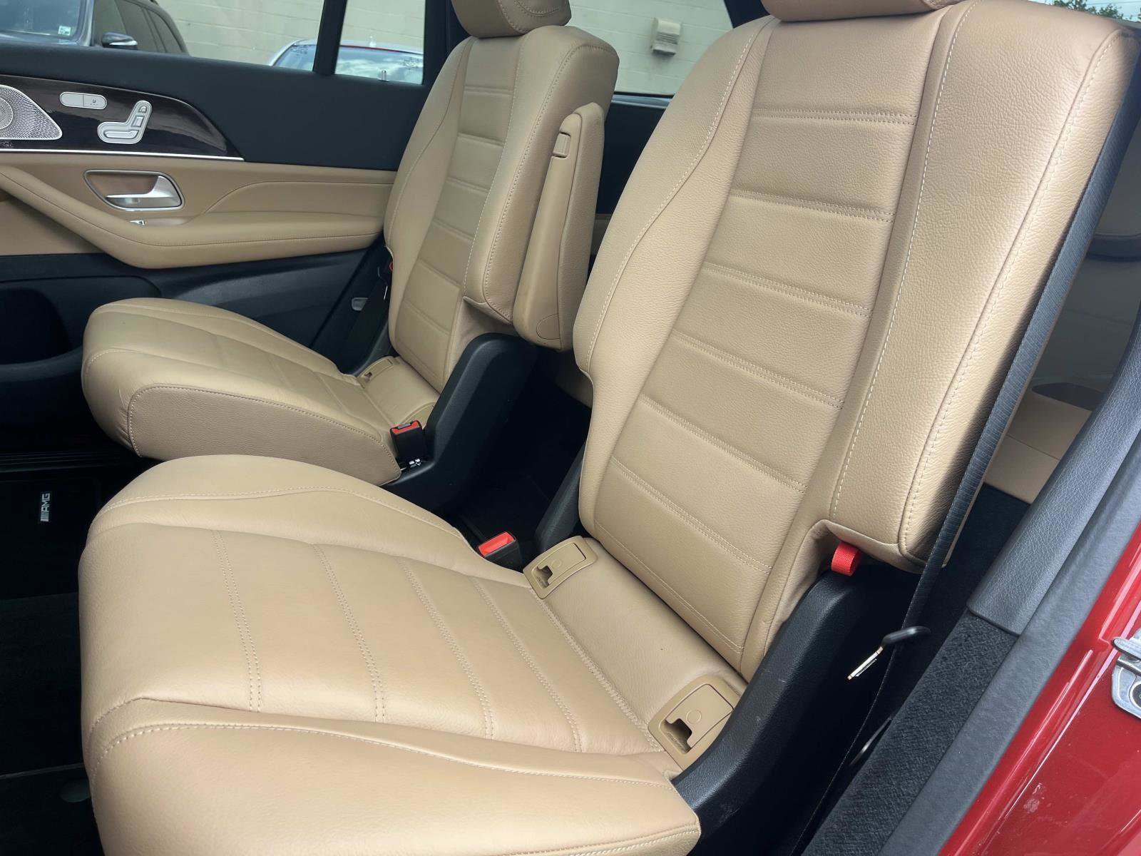 Certified 2025 Mercedes-Benz GLS 450 4MATIC image 21