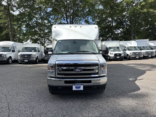 New 2027 Ford E-350 and Econoline 350 Super Duty w/ Power Equipment Group RWD image 3