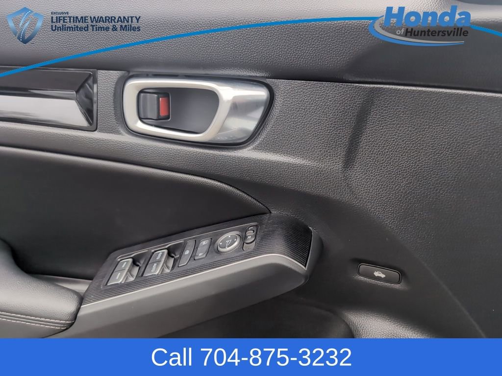 Used 2023 Honda Civic Touring image 26