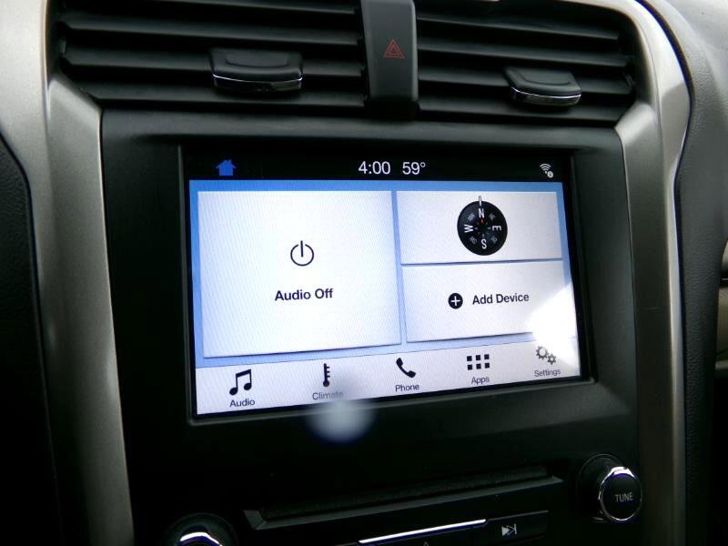 Used 2018 Ford Fusion Energi SE image 17