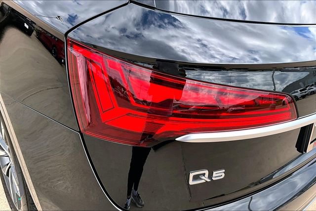 Used 2023 Audi Q5 2.0T Premium Plus w/ Premium Plus Package image 32