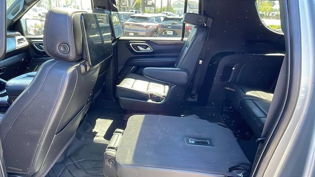 Used 2024 Chevrolet Suburban High Country w/ Advanced Technology Package image 13