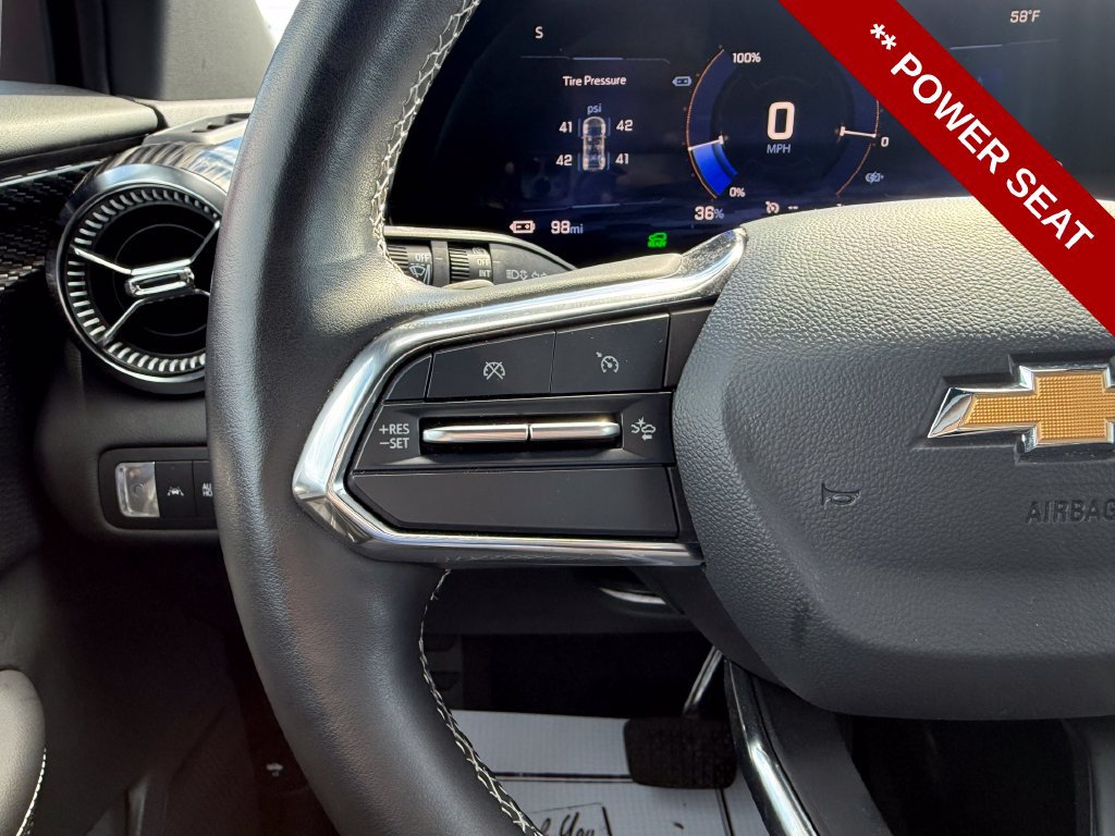 Used 2024 Chevrolet Blazer EV LT AWD/4WD image 17