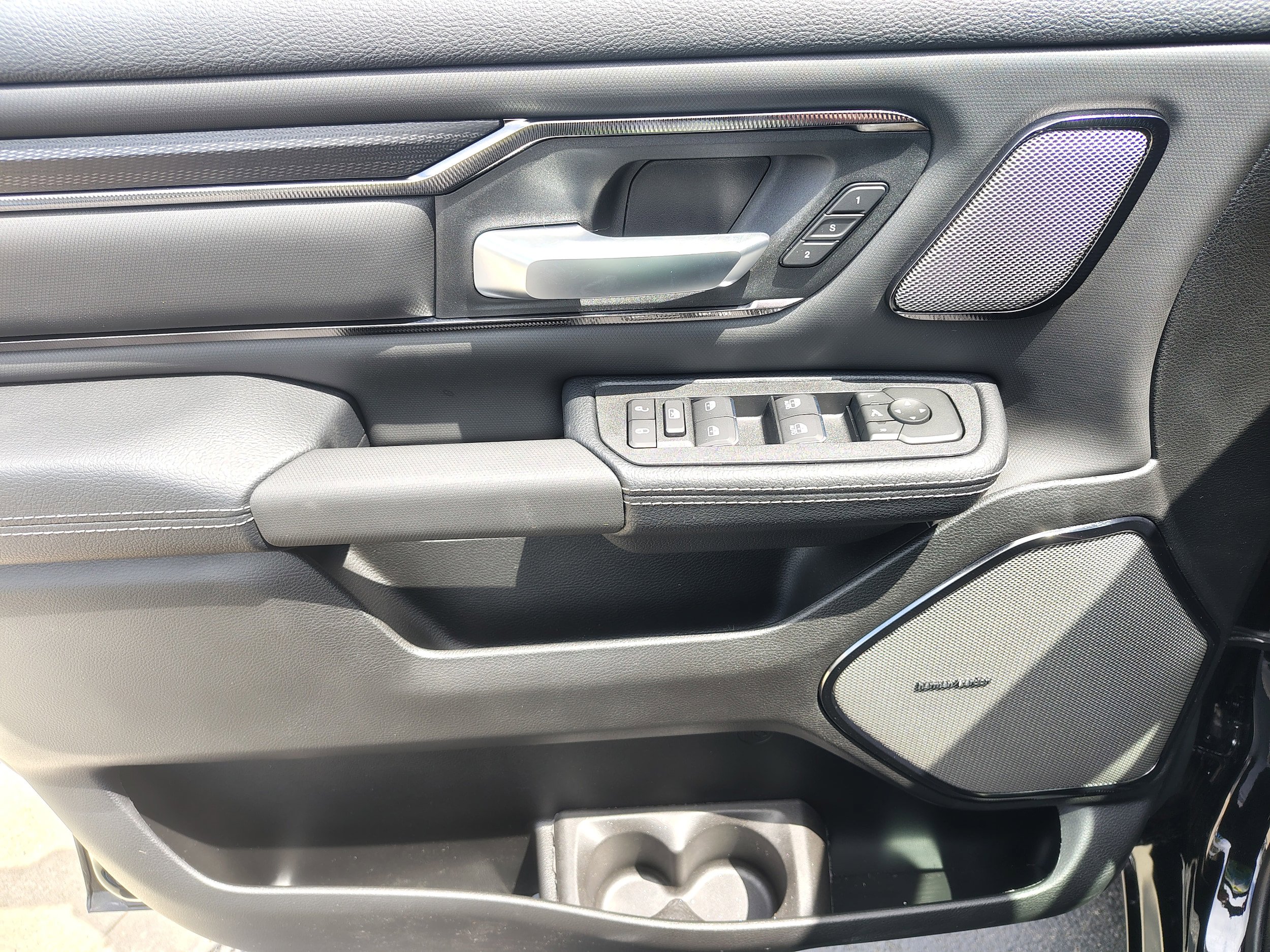 New 2026 RAM 1500 Rebel AWD/4WD image 17