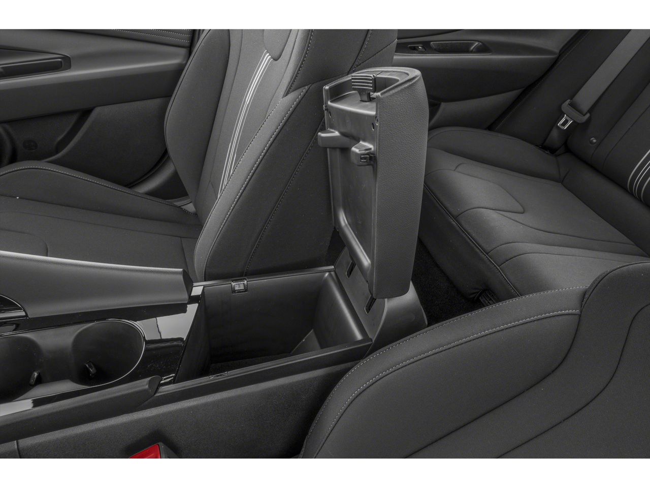 New 2025 Hyundai Elantra SEL FWD image 29