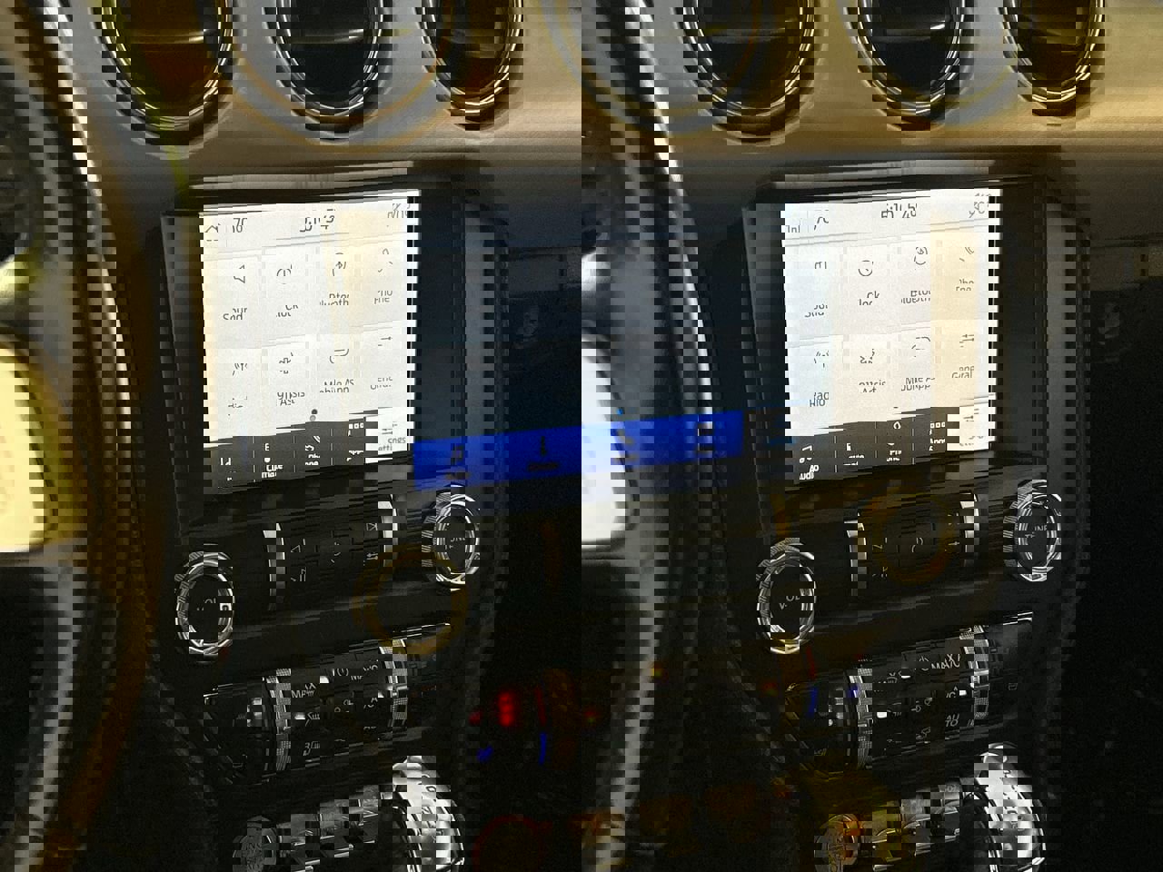 Used 2022 Ford Mustang Premium image 17