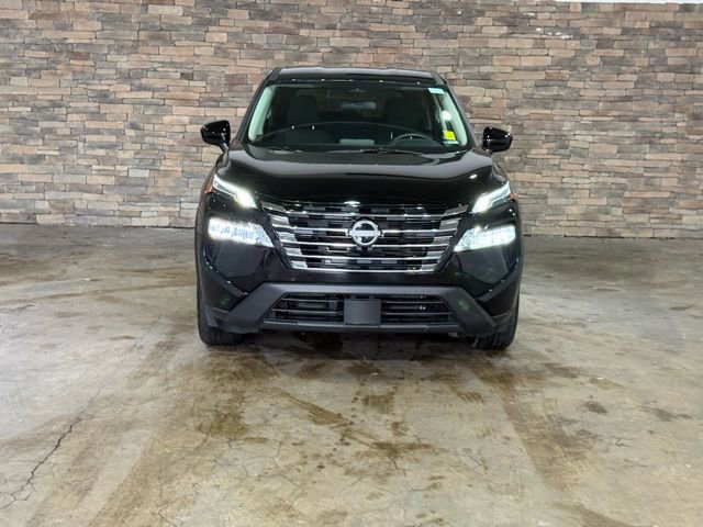 Certified 2025 Nissan Rogue SV image 34