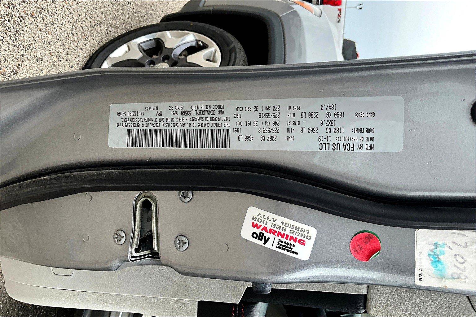 Used 2020 Jeep Compass Limited image 4