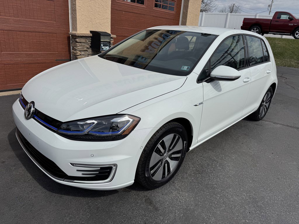 Used 2019 Volkswagen e-Golf SEL Premium FWD image 2