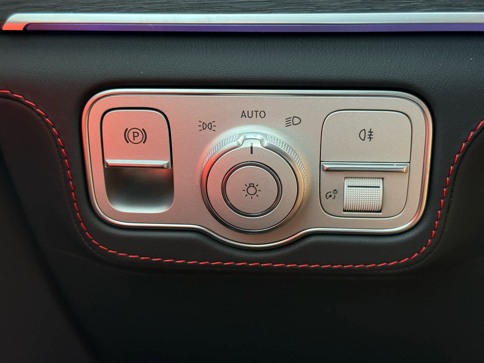 New 2026 Mercedes-Benz GLE 63 AMG S image 28