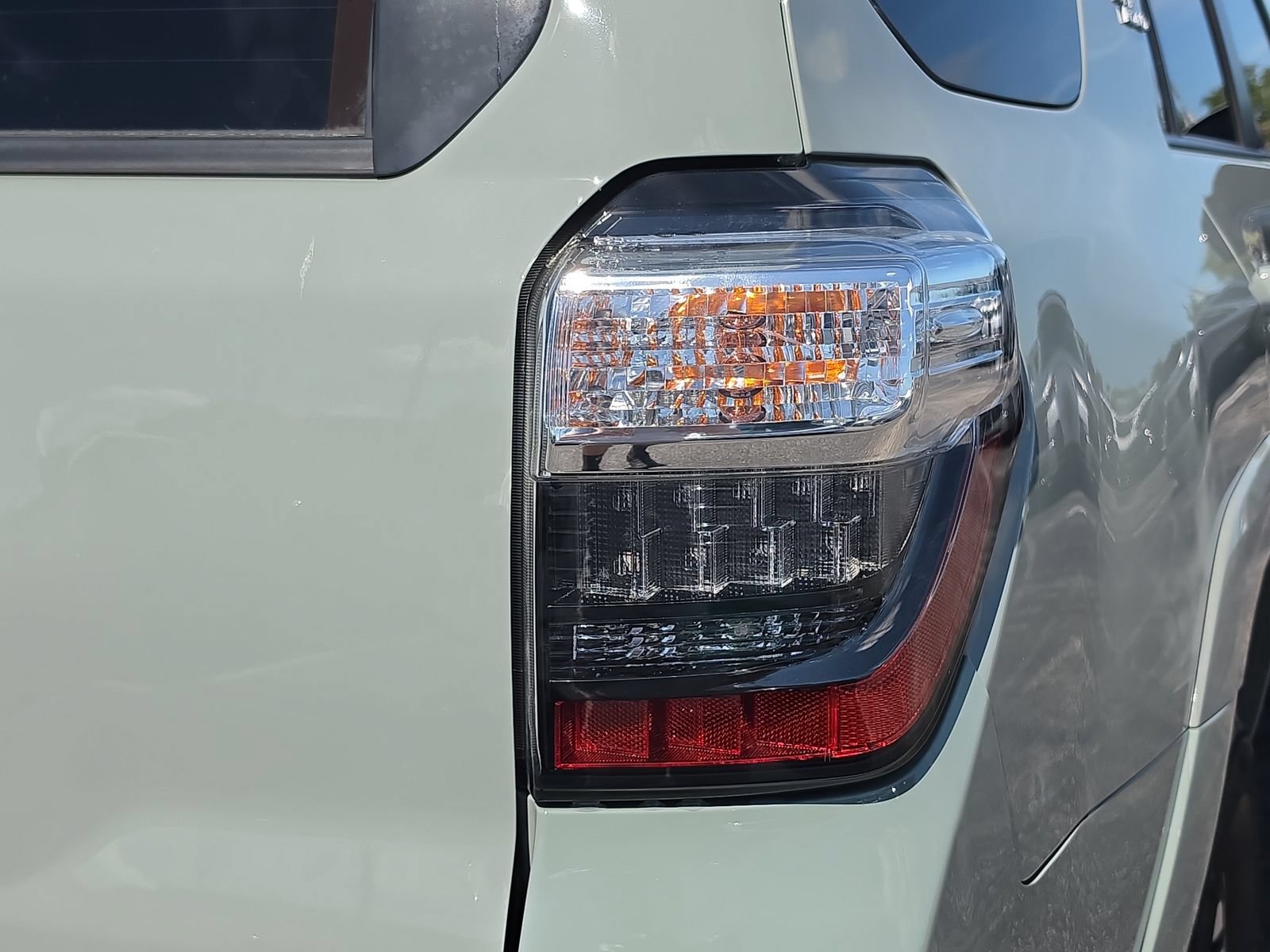 Used 2023 Toyota 4Runner TRD Off-Road Premium w/ Moonroof Package AWD/4WD image 8