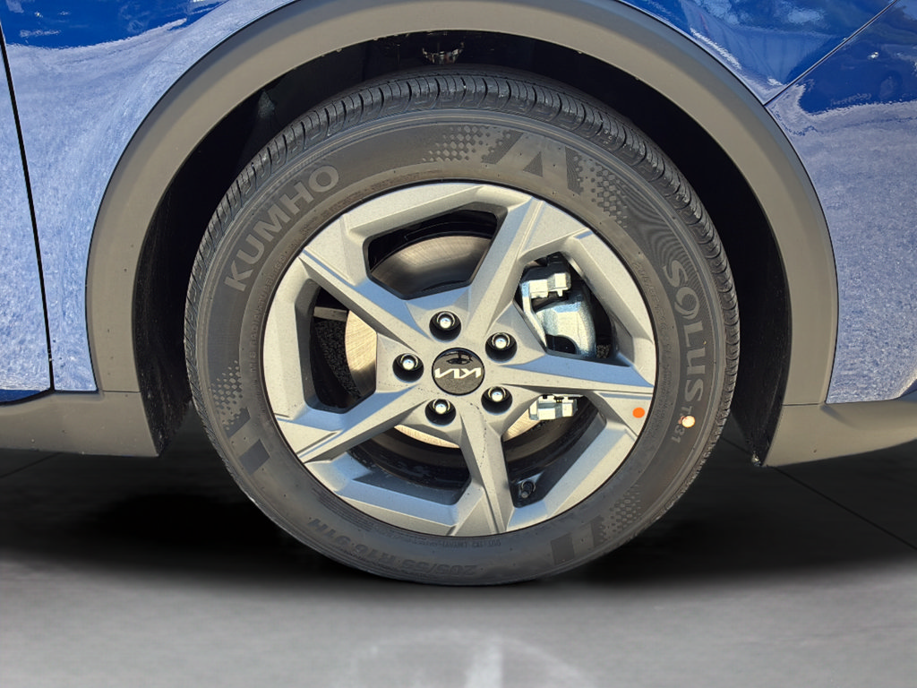 New 2026 Kia K4 FWD image 31