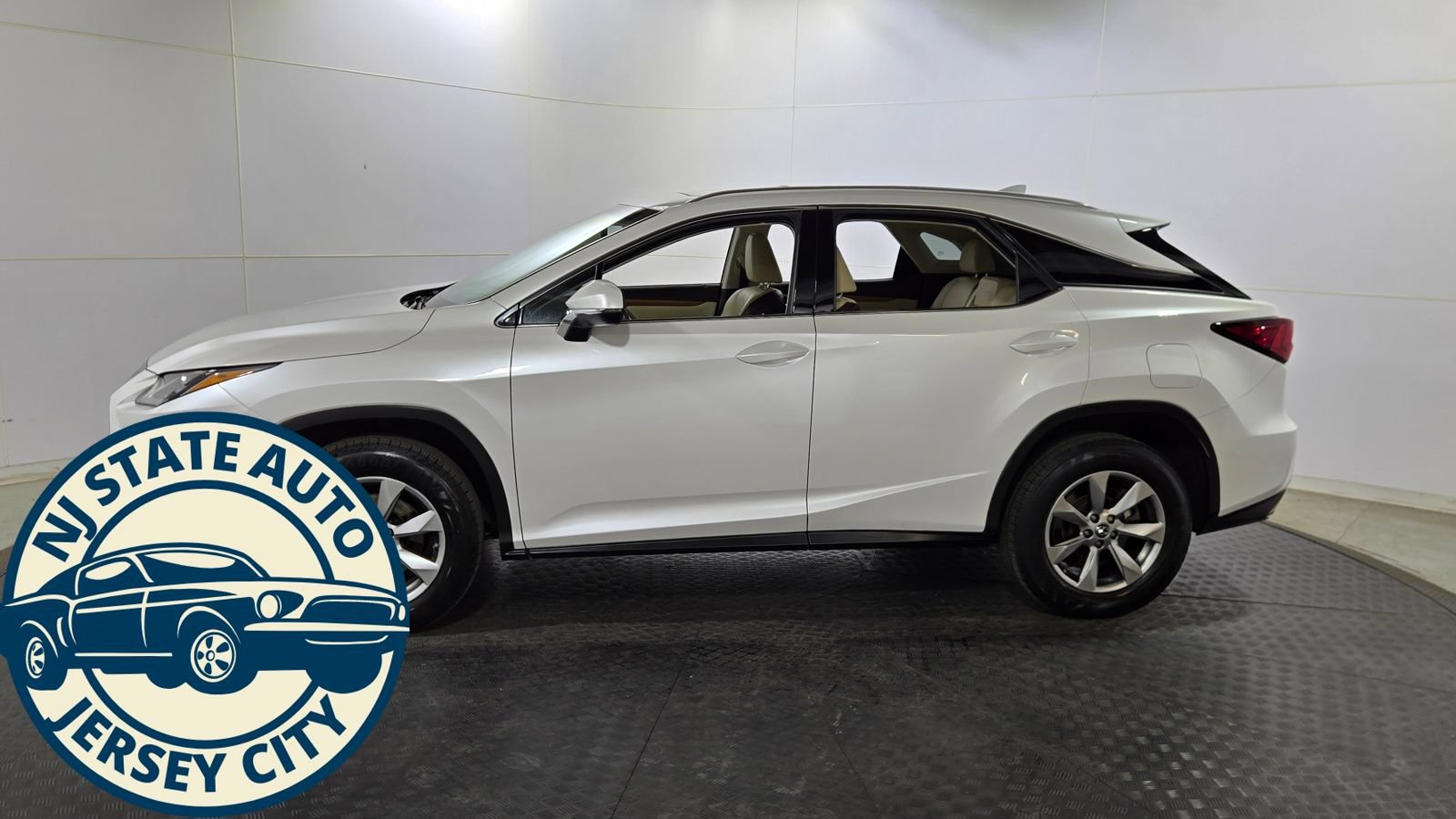 Used 2019 Lexus RX 350 AWD w/ Premium Package image 4