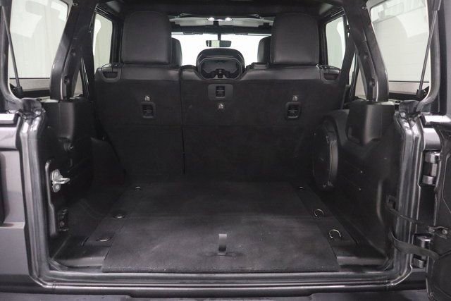 Used 2021 Jeep Wrangler Unlimited Sahara w/ Uconnect 4C Nav & Sound Group image 19