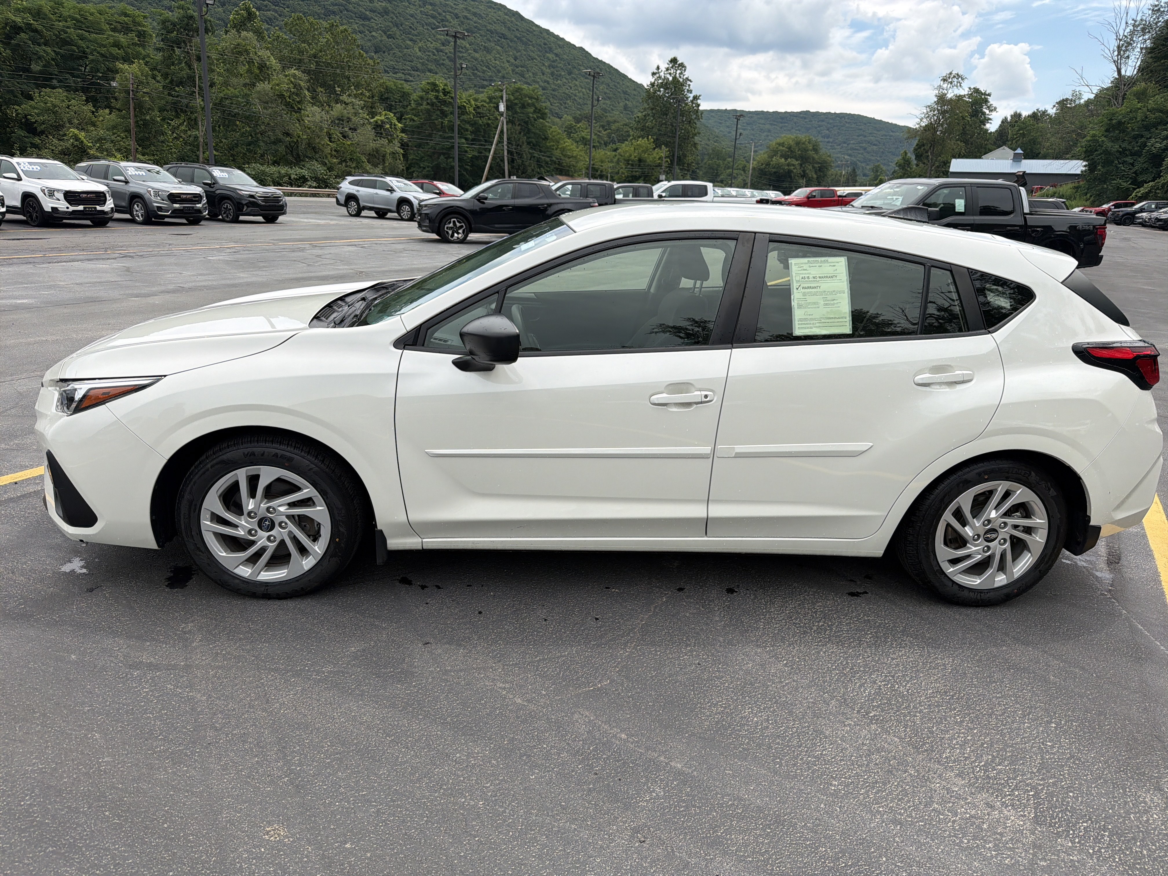 Used 2024 Subaru Impreza 2.0i AWD/4WD image 4