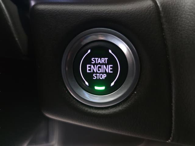 Used 2022 Chevrolet Suburban LT image 16