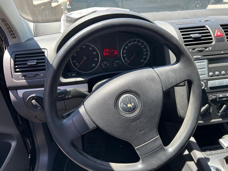 Used 2007 Volkswagen Jetta 2.5 FWD image 29