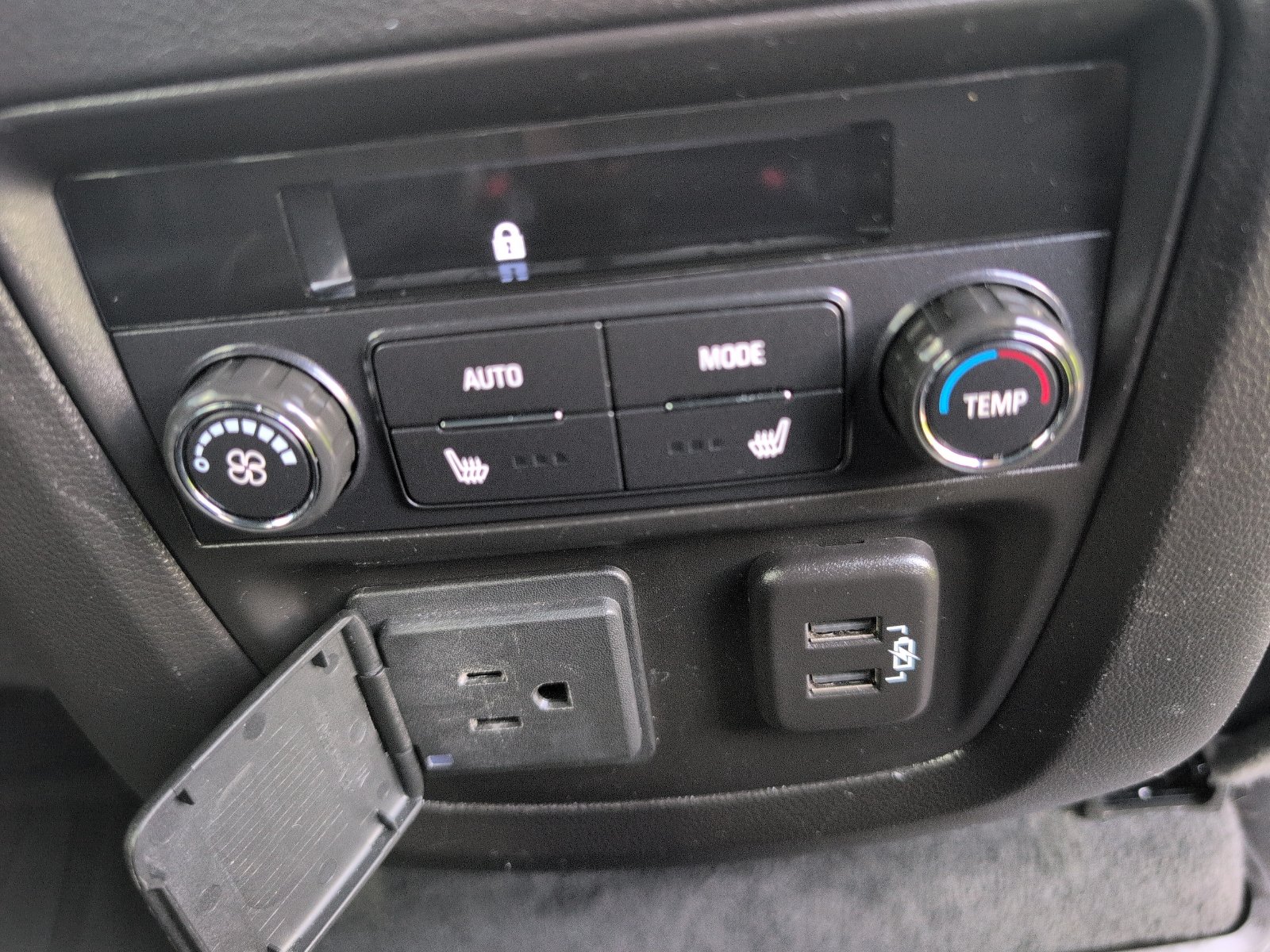 Used 2023 Buick Enclave Avenir w/ Trailering Package, 5000 lbs. FWD image 20