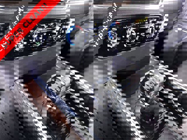 Used 2023 GMC Sierra 1500 SLT image 16