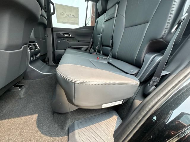 New 2026 Lexus GX 550 AWD/4WD image 37